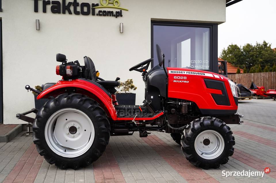 Massey Ferguson MF6028 4 x 4 28 Tajęcina sprzedam