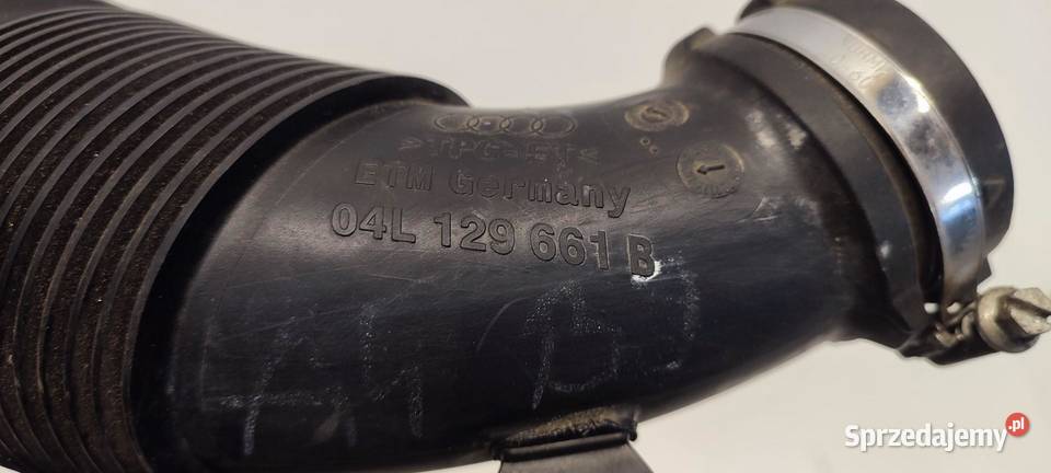 AUDI A4 B9 PRZEWÓD POWIETRZA 04L129661B Motoryzacja