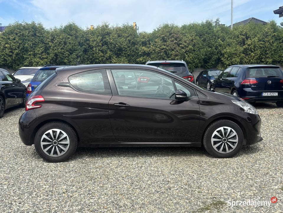 Peugeot 208 GWARANCJA śląskie Paniówki sprzedam