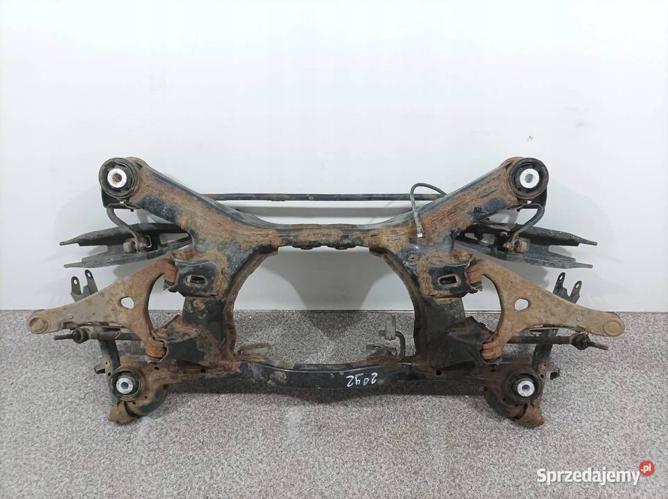 SANKI ZAWIESZENIA TYŁ WAHACZ Subaru Legacy V