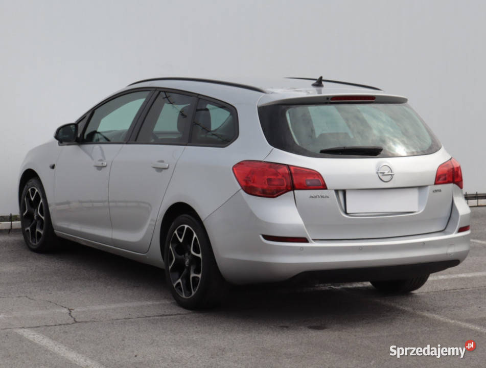 Opel Astra 17 CDTI podgrzewane fotele Lublin