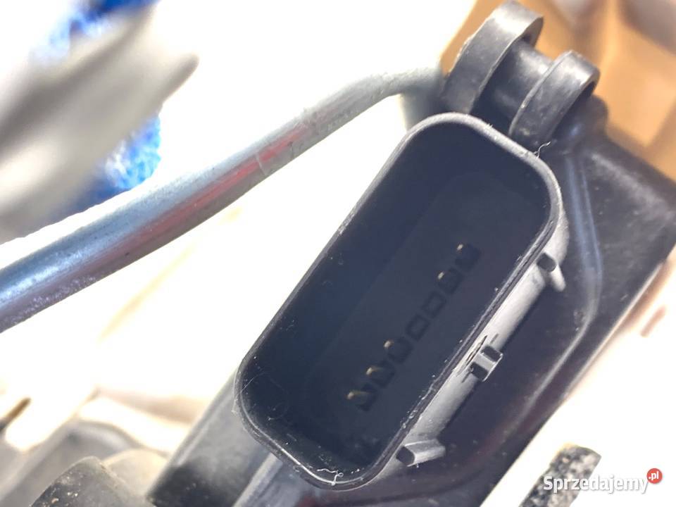 ZAMEK DRZWI PRAWY PRZÓD HYUNDAI KONA Crossover