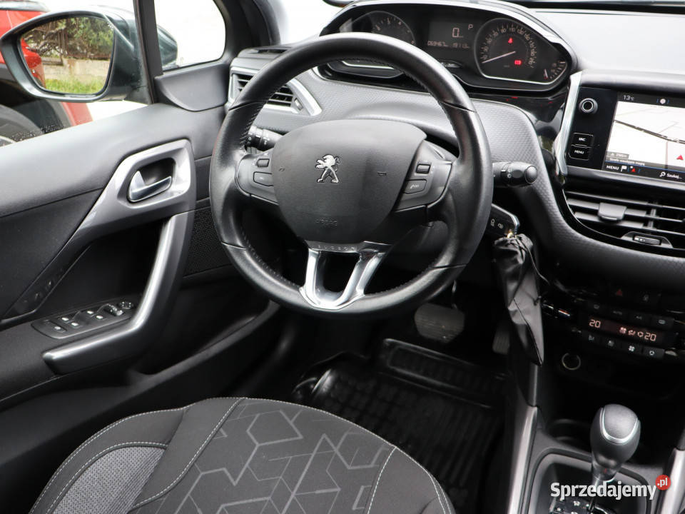 Peugeot 2008 12 PureTech Katowice