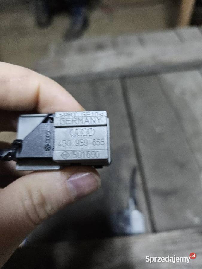 Przełącznik szyb audi 4B0 959 855 Panele sterowania, przełączniki Łagów sprzedam