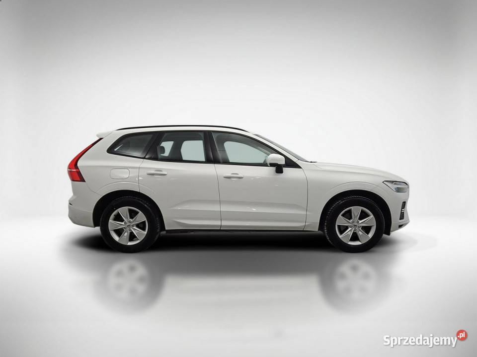 Volvo XC 60 B4 B Essential aut Z Polskiego Samochody osobowe Warszawa sprzedam