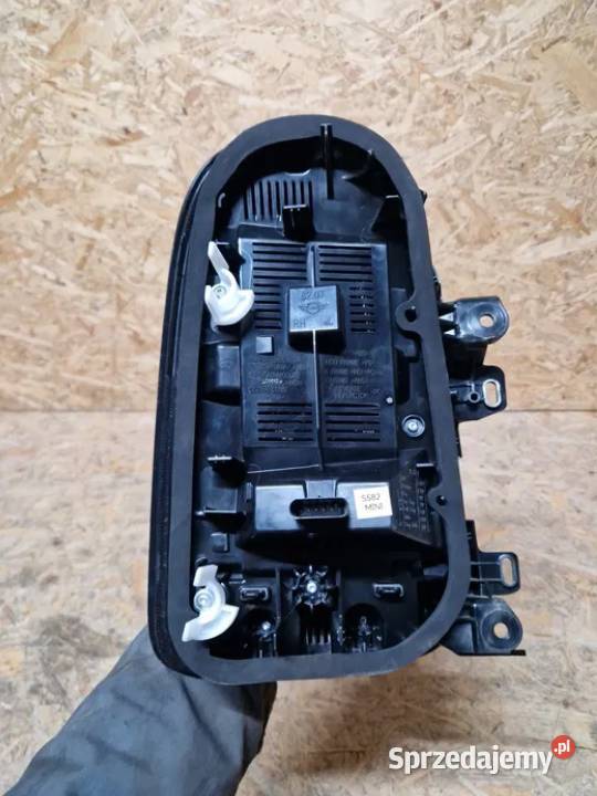 mini Countryman F60 LCI Lampa prawy tył 8492476