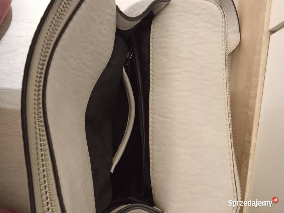 Sprzedam Plecak Calvin Klein Kolor Szary Golub-Dobrzyń