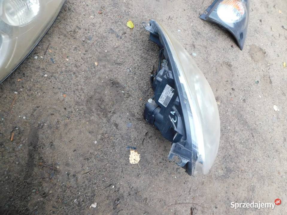 citroen C1 lampa prawa WYSYŁKA Pozostałe