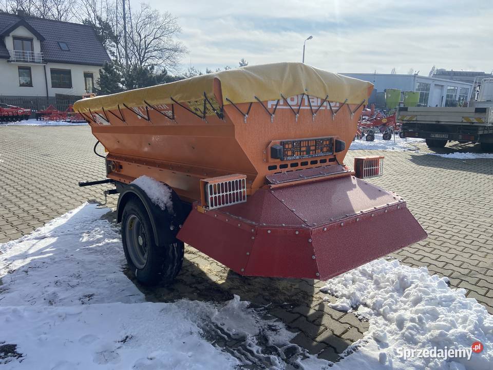 Posypywarka piaskarka Pronar T130 252t Dostępna wielkopolskie Opatówek