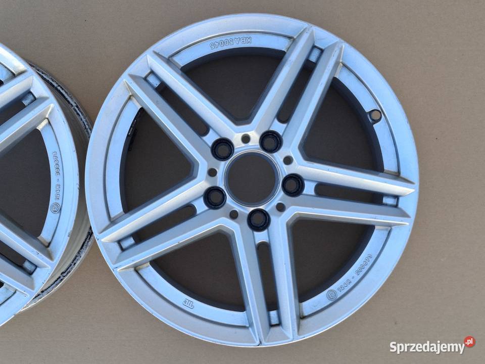 MERCEDES AUDI VW FELGA ALUFELGA UNIWHEELS 16 Średnica 16" Bieleń