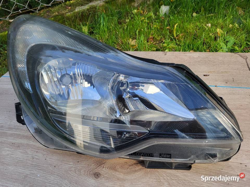 Opel Corsa D Lampa przód prawa WYSYŁKA wielkopolskie