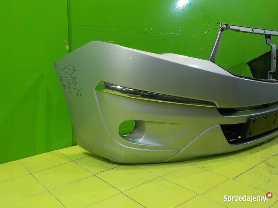 SSANGYONG RODIUS II TURISMO 20 B 13r 5D zderzak osobowe mazowieckie Suków