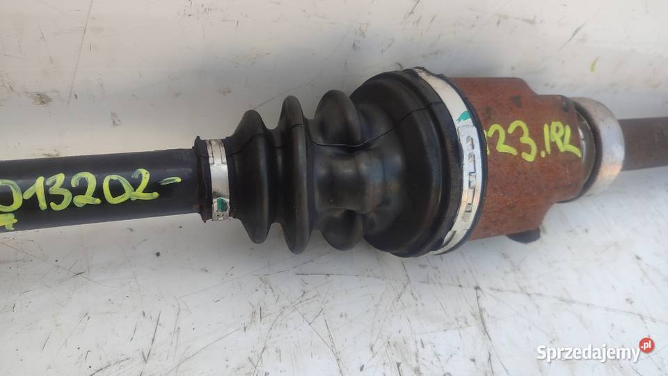123NISSAN QASHQAI II J11 12 DIGT PÓŁOŚKA PRZEGUB Włoszczowa