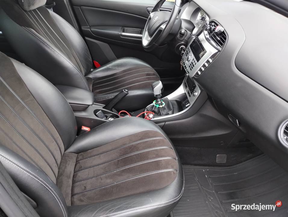 Lancia Delta 14 benz 2011 r full serwis Chełm