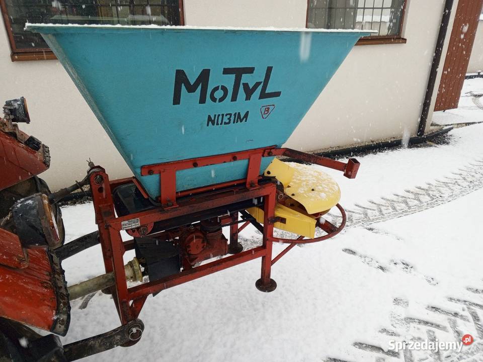 Rozsiewacz motyl 400 kłos taśmowy w oryginale Kielce
