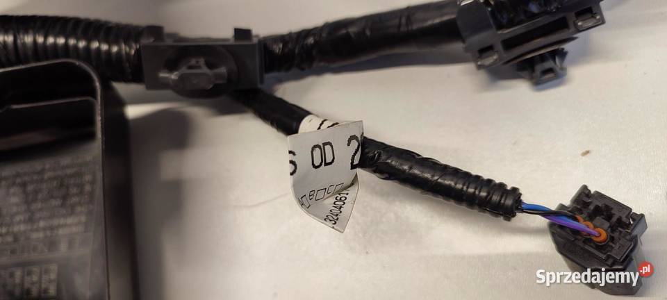 MAZDA 2 TOYOTA YARIS IV WIĄZKA KOMORY SILNIKA 15