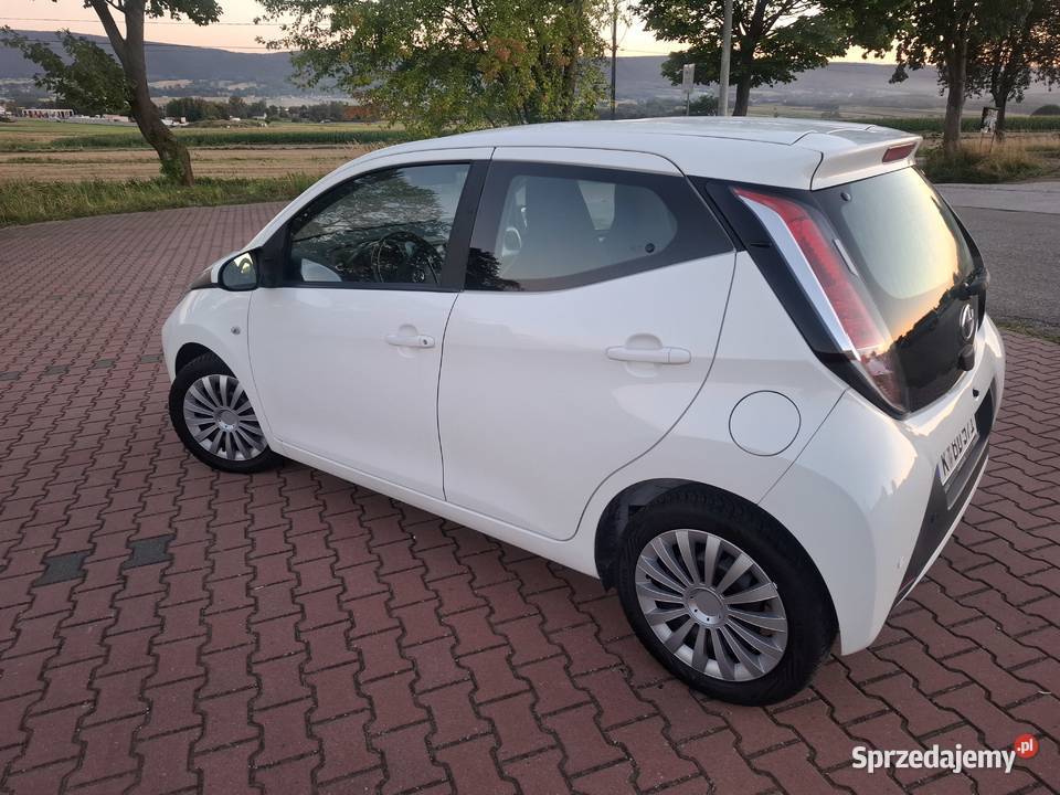 Toyota Aygo 10 BenzynaKlimaTempomatSerwis Skarżysko-Kamienna