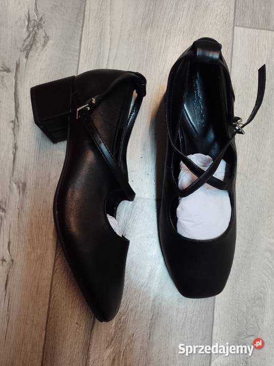 42 Czarne czółenka wieczorowe z zapięciem z 27cm Kraków