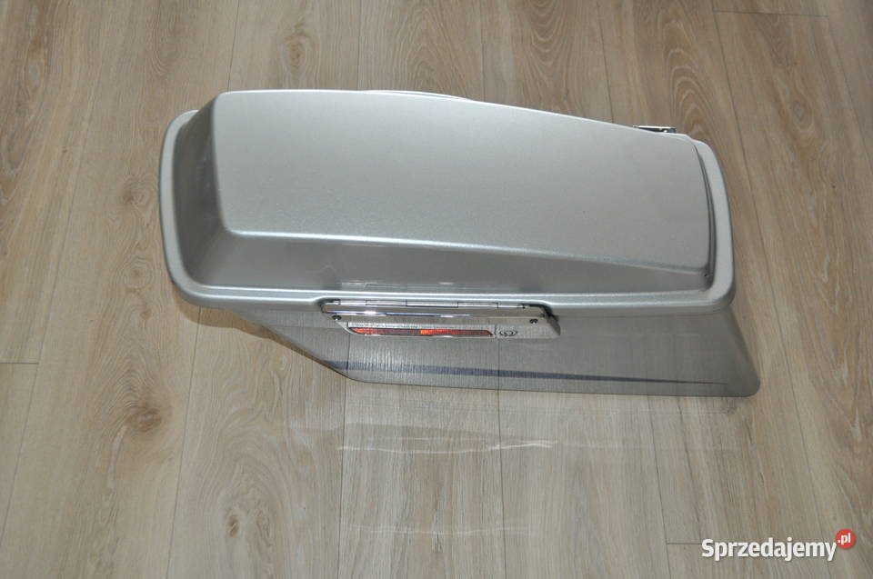 Harley Davidson Touring Orginalny OEM Kufer Pozostałe Hajnówka sprzedam