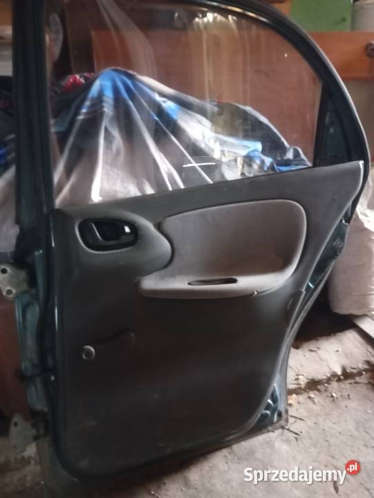 Drzwi tylne prawe Lanos Daewoo zielone Karoseria Pilaszkowice Pierwsze