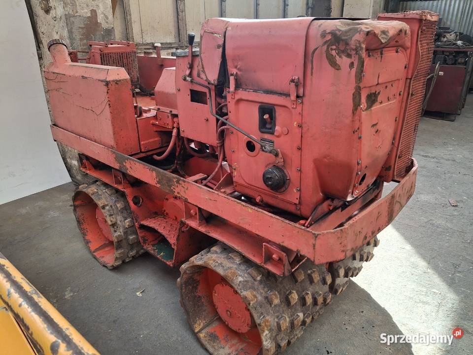 Walec wibracyjny okołkowany Rammax RW2400 Radomsko