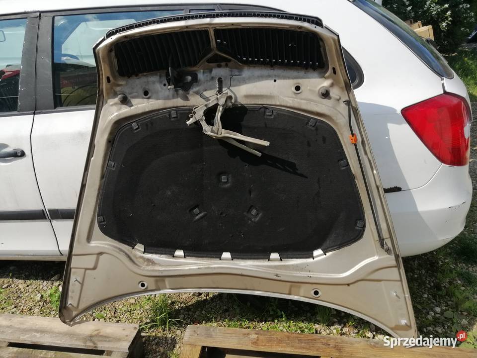 Skoda Octavia II drzwi maska zderzak kod lakieru