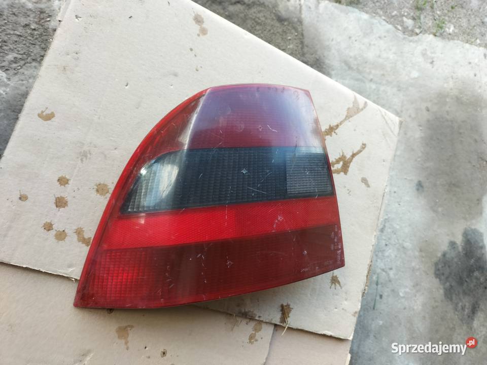 Opel Vectra B LAMPA TYLNA TYŁ LEWA LEWA Kamień-Kolonia