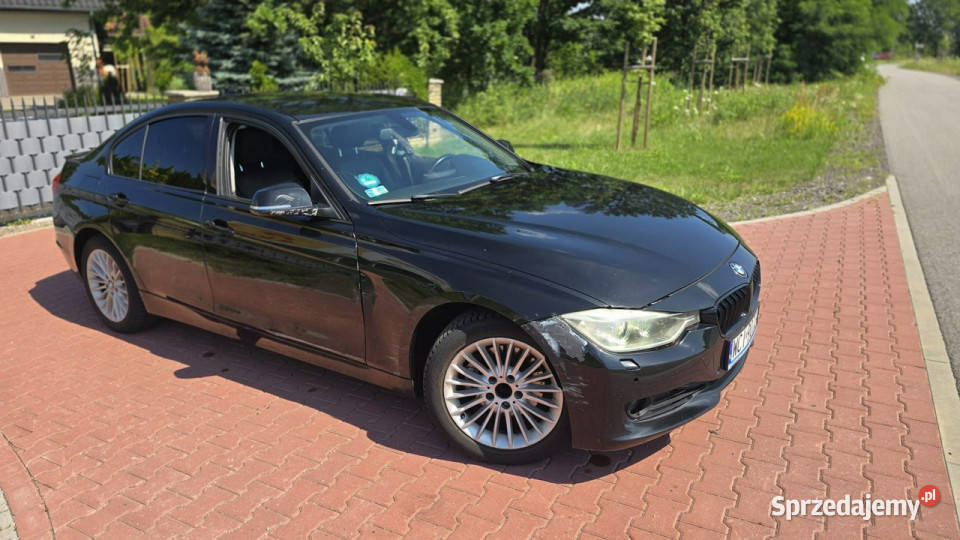 BMW 320 Lekko Uszkodzony Jeżdżący Sprawna Klima Karczew