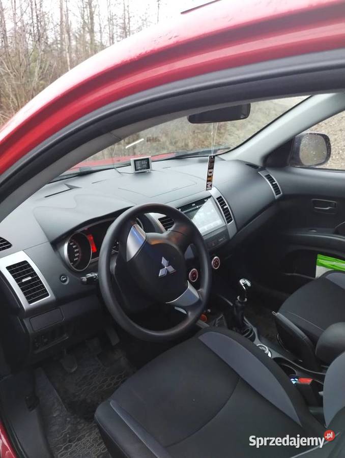 Doinwestowany Mitsubishi Outlander 2