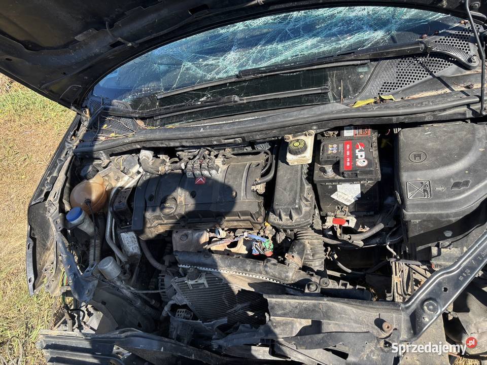 Citroen C4 16 MPI na części w całości przyciemniane szyby Sobieski