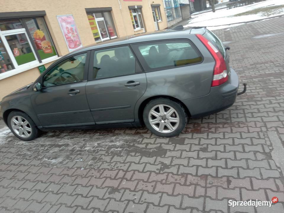 Volvo v50 Końskie