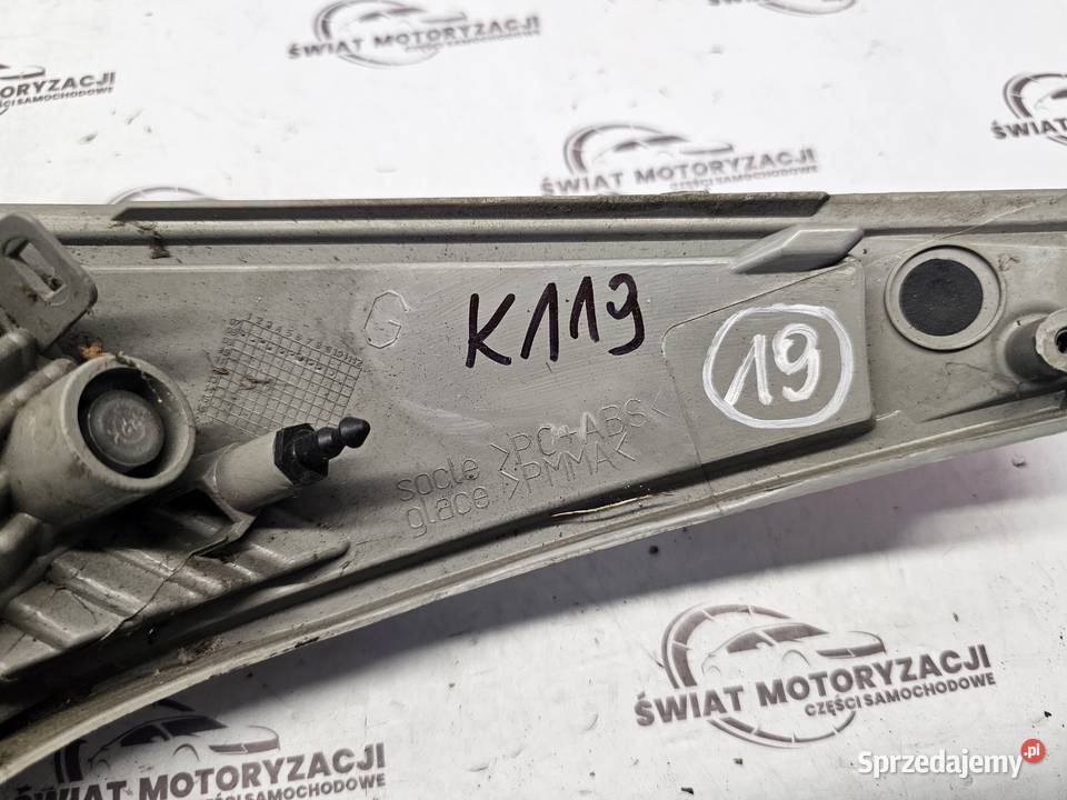 RENAULT MEGANE III 08r lampa lewa tył w klapę Kielce