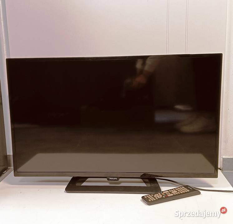 Telewizor LCD PHILIPS model 32PHH410088