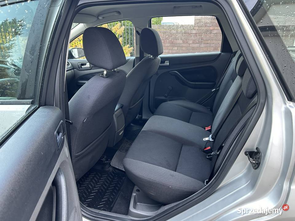 Ford Focus 16i Exclusive Klimatyzacja Rok produkcji 2005 Ostrzeszów sprzedam