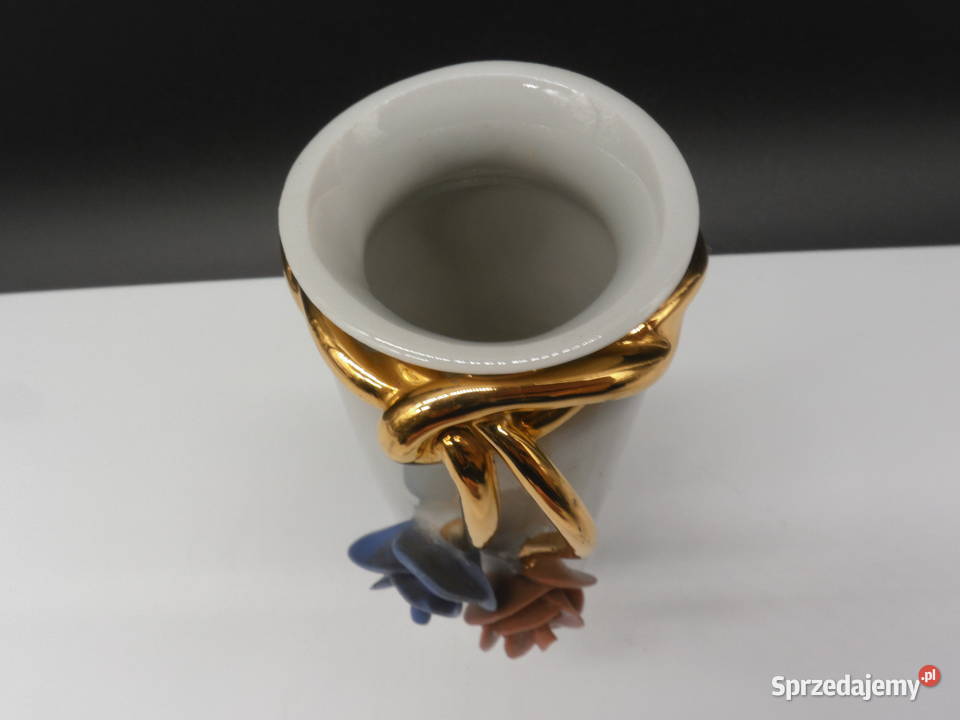 Wazon wazonik porcelanowy wyprodukowany firmę Raszków