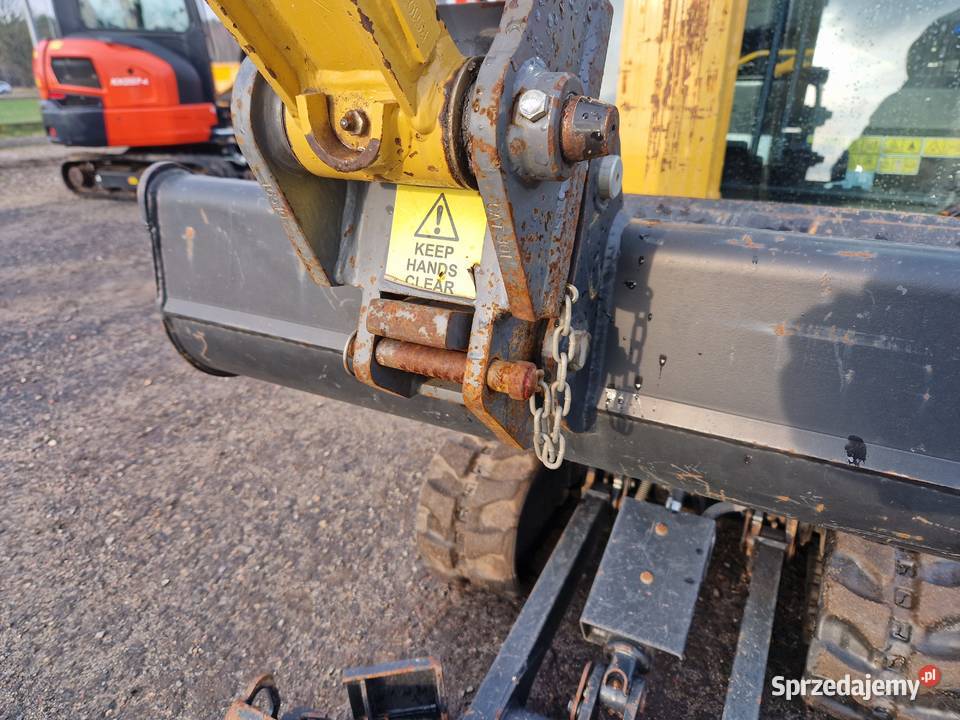 Minikoparka Caterpillar CAT 3016 2022r przebieg Rok produkcji 2022 lubelskie