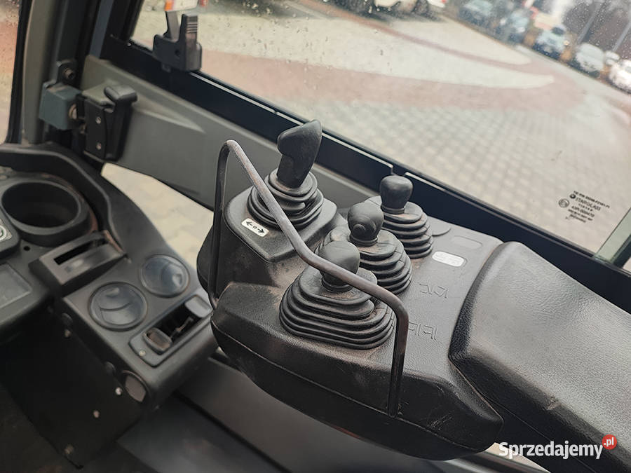 Wózek widłowy Toyota 028FGF15 15 t triplex 43 m gaz Kęty
