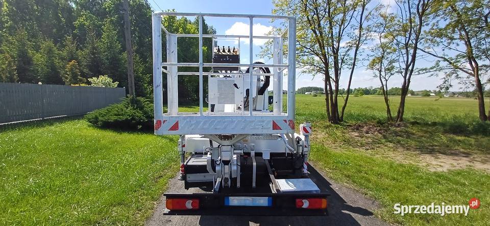 Nissan Cabstar 3512 Multitel MX250 zwyżka Żabia Wola
