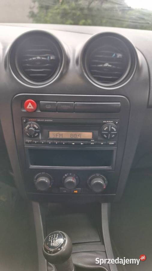 Seat IBIZA III 2002r benzyna 12 Tomaszów Mazowiecki