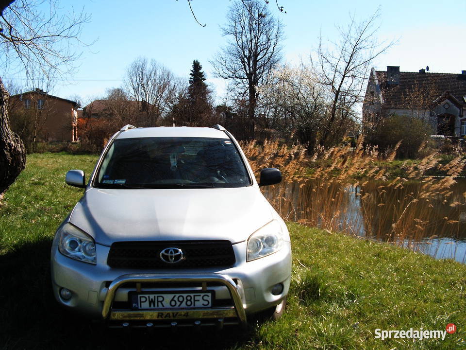 Toyota Raf 4 22 Diesel 136 2008 r światła do jazdy dziennej RAV4