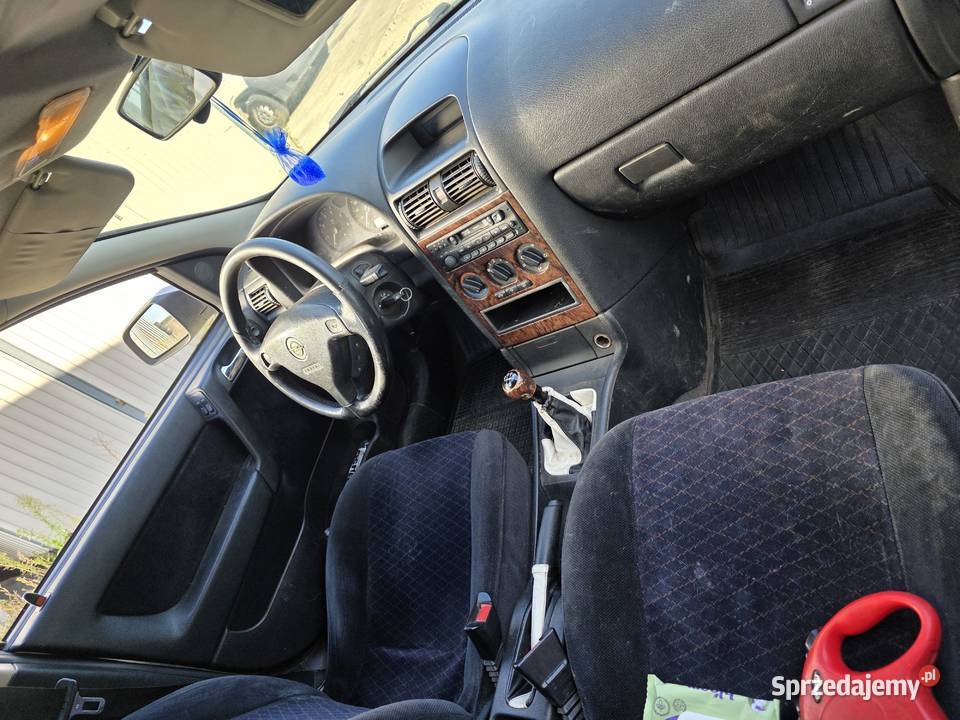 Opel astra długie opłaty Poznań