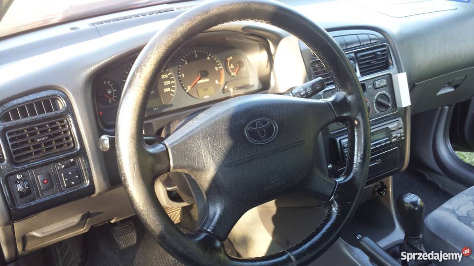 TOYOTA AVENSIS Gniezno sprzedam