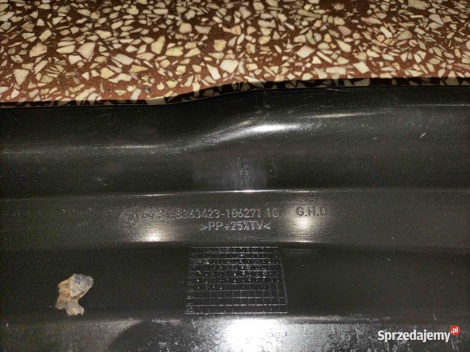 Pokrywa mikrofiltra kabinowego BMW E46 Limousine Poręba