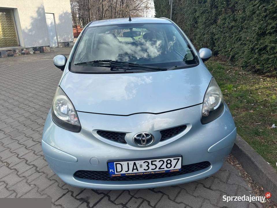 Toyota Aygo City 10 benzyna 68 207r 998cm3 Jawor sprzedam