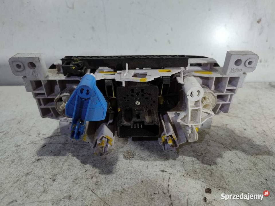 PANEL NAWIEWU DACIA SANDERO T1001640A