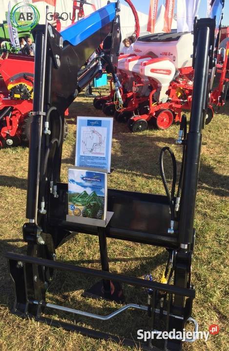 Hydrometal ładowacz czołowy AT30 Ładowacze czołowe Rzędziany sprzedam