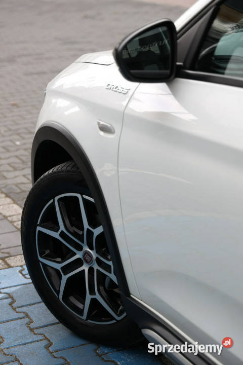 Fiat Tipo 10 T3 Cross Bezwypadkowy Serwisowany centralny zamek Tychy