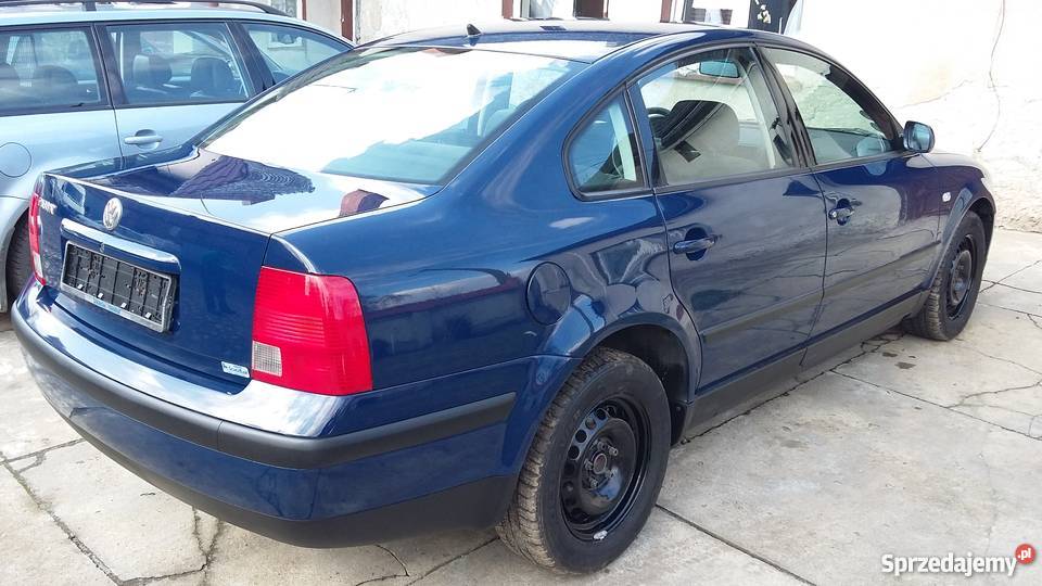 VW PASSAT B5 16 KLIMAModel 1998 Bezwypadkowy Passat Wschowa