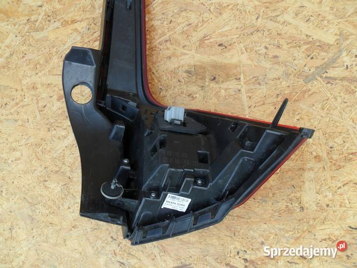 VOLVO V90 II LAMPA LEWY TYŁ LEWA TYLNA 32228832 Nowy Tomyśl