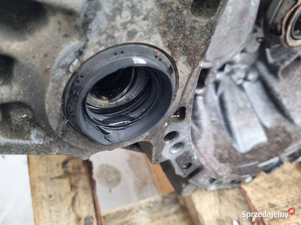 Toyota Avensis T22 20 VVTI SKRZYNIA BIEGÓW Rudka